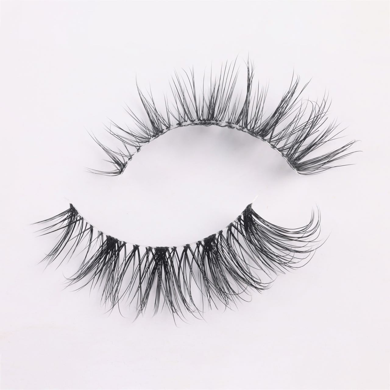 Clear band lashes Clear band lashes